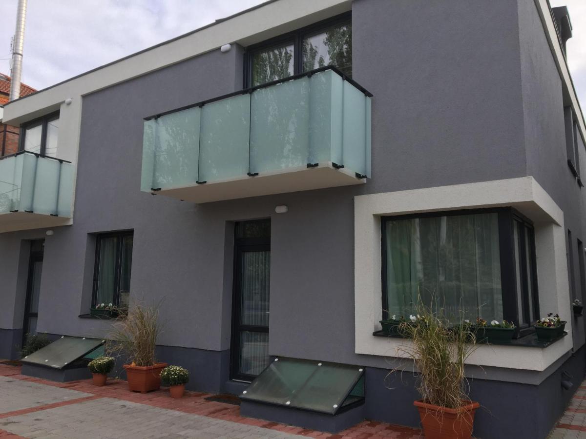 Apartmanhotel Baraton*** Balatonfüred Exteriör bild