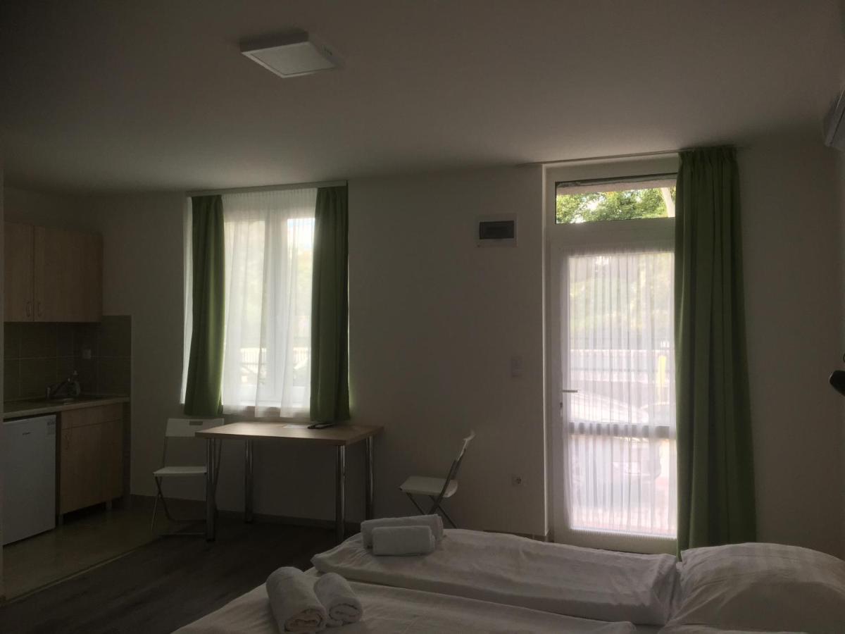 Apartmanhotel Baraton*** Balatonfüred Exteriör bild